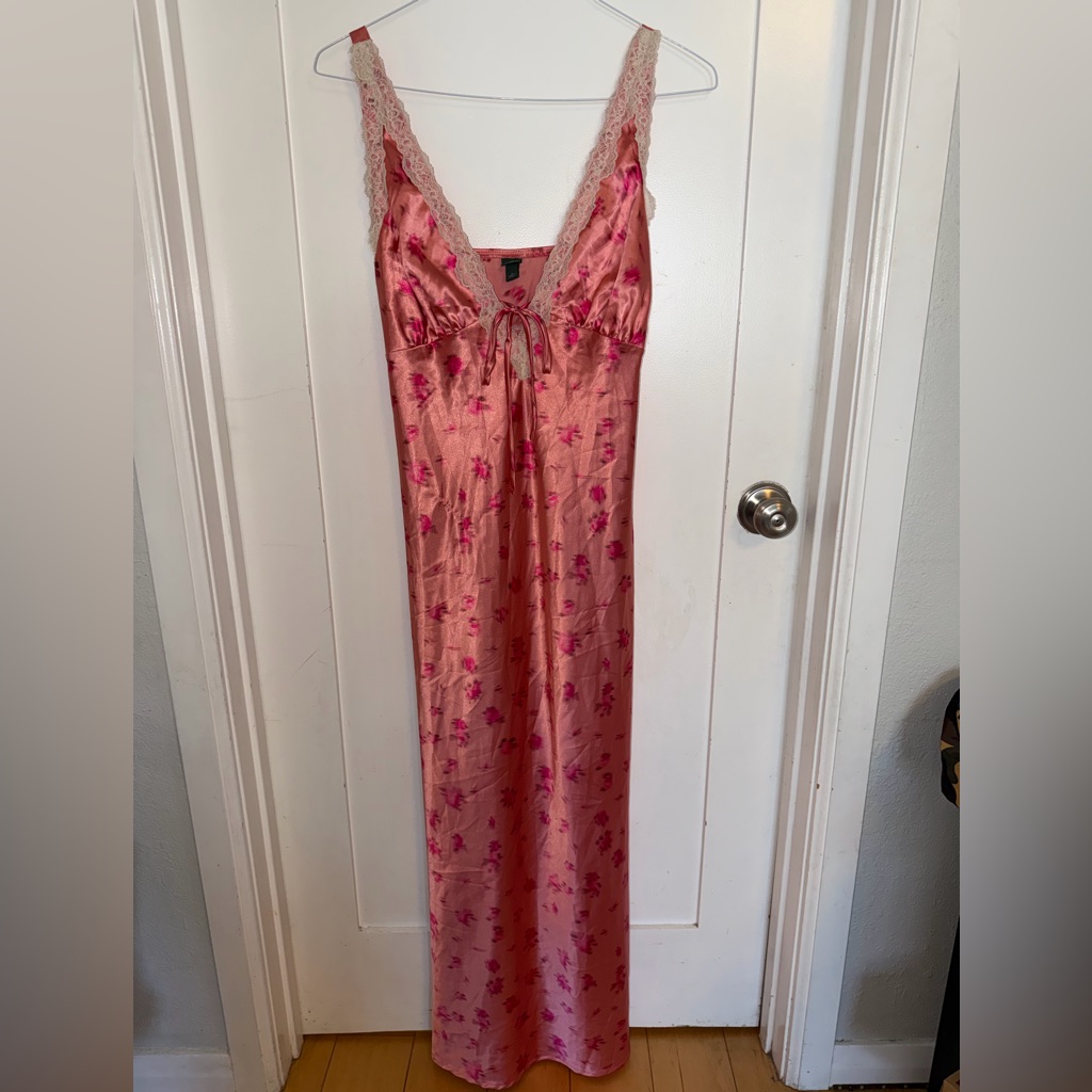 Silky Pink Floral Lace-Trim Nightgown